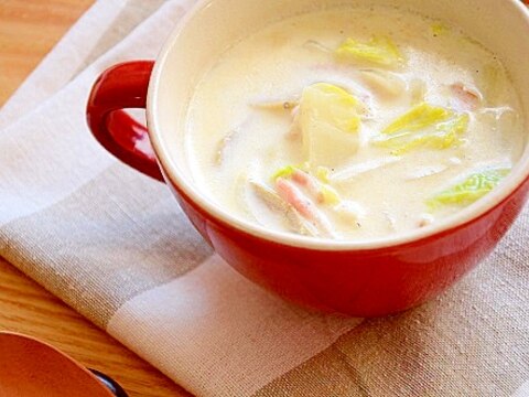 白菜とごぼうのミルクスープ